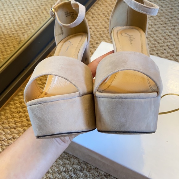 J Adams Suede Platform Heels - 7.5 - Picture 7 of 9